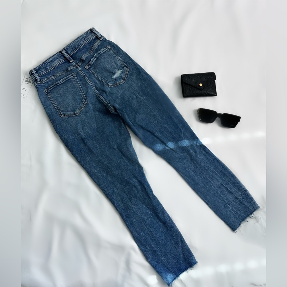 Abercrombie & Fitch Super Skinny NWT blue Jeans Size 26 waist 2 SHORT